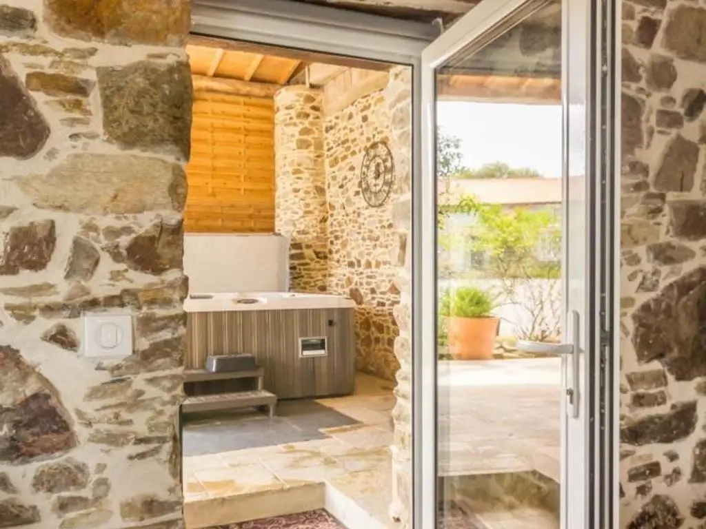 Gite Port-Saint-Père, 3 pièces, 4 personnes - FR-1-306-1050