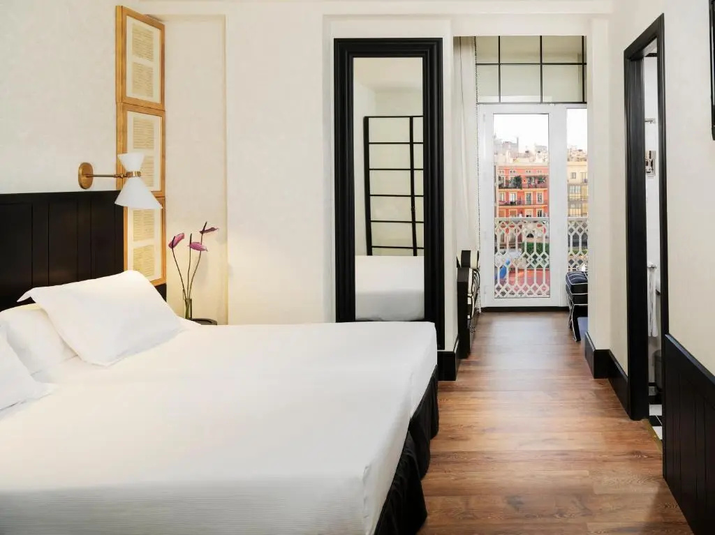 H10 Catalunya Plaza Boutique Hotel - Chambres