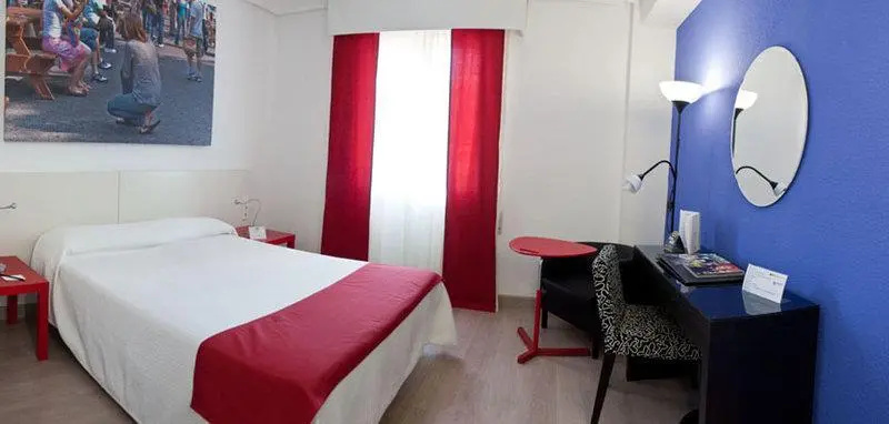 Hotel Sercotel Carlos III - Chambres