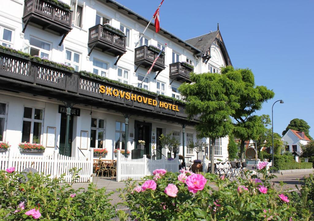 Skovshoved Hotel picture