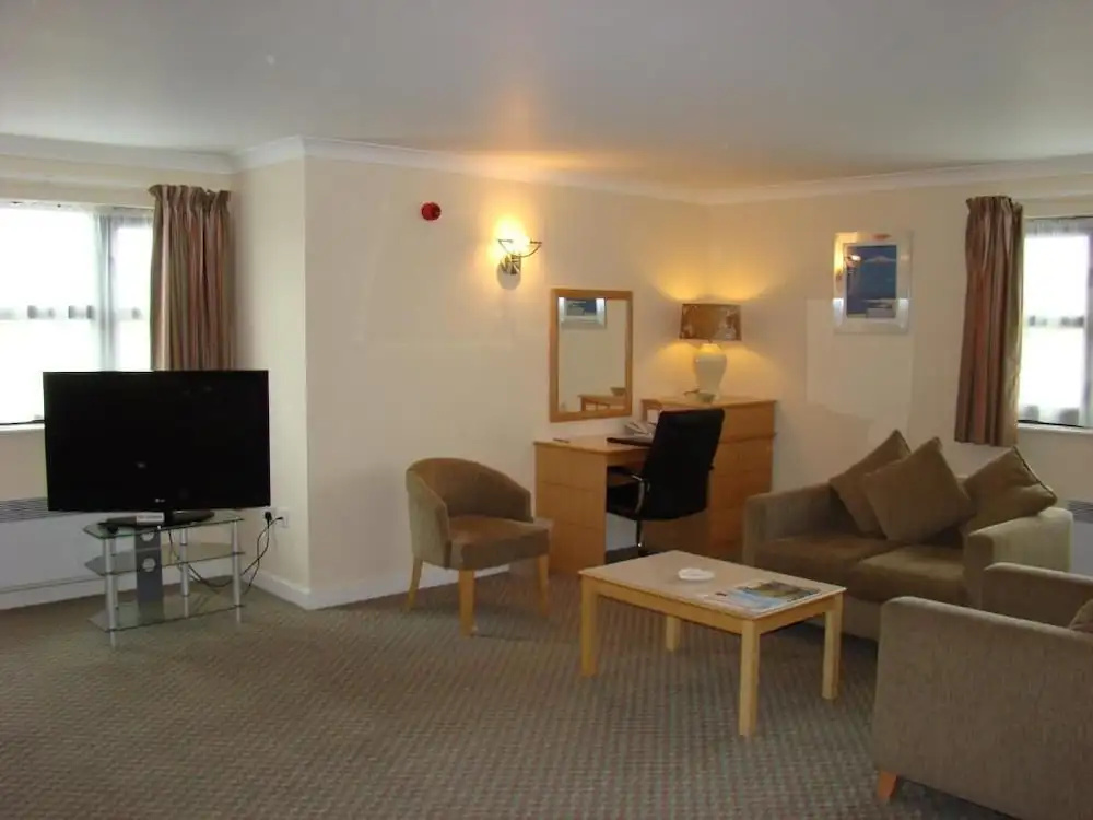 The Wiltshire Hotel, Golf and Leisure Resort - Général