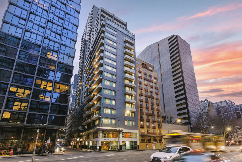 Brady Apartment Hotel Flinders Street