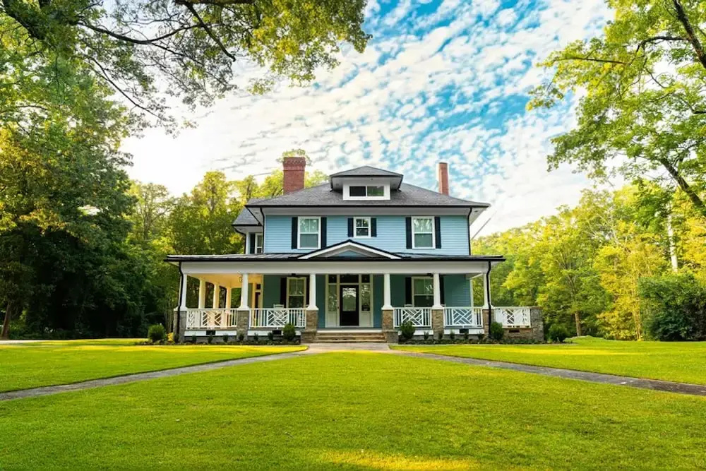 Beautiful Home Located In Historic Norcross