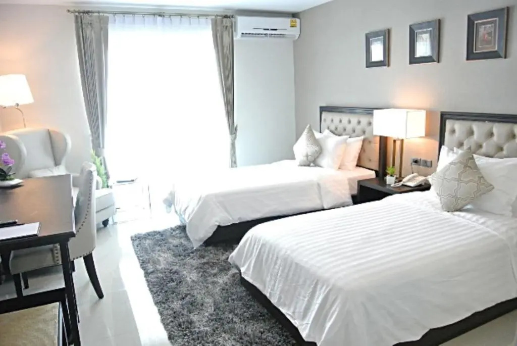 Standard Double room with balcony (twin beds)