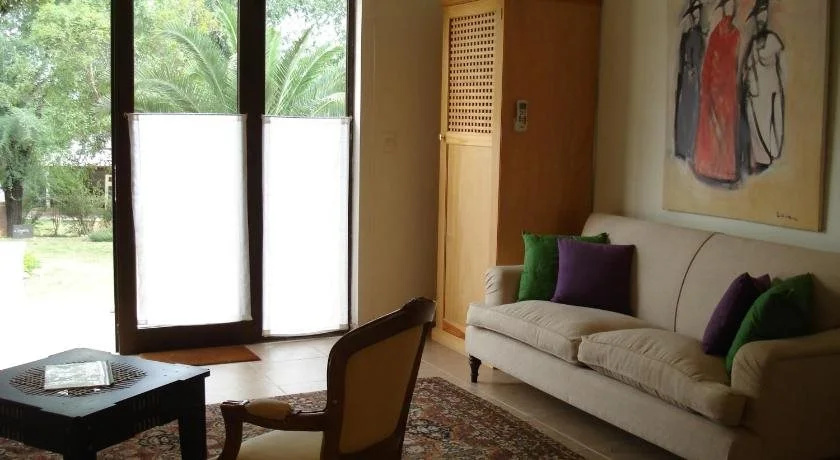Balcony & Terrace