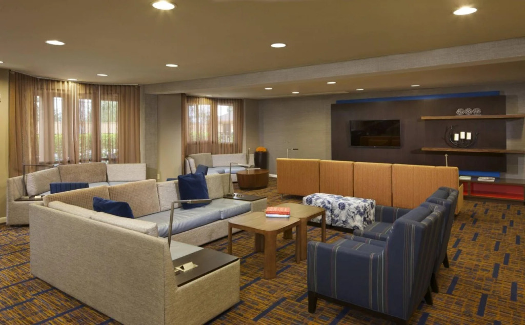 Courtyard by Marriott Brownsville — фото 4