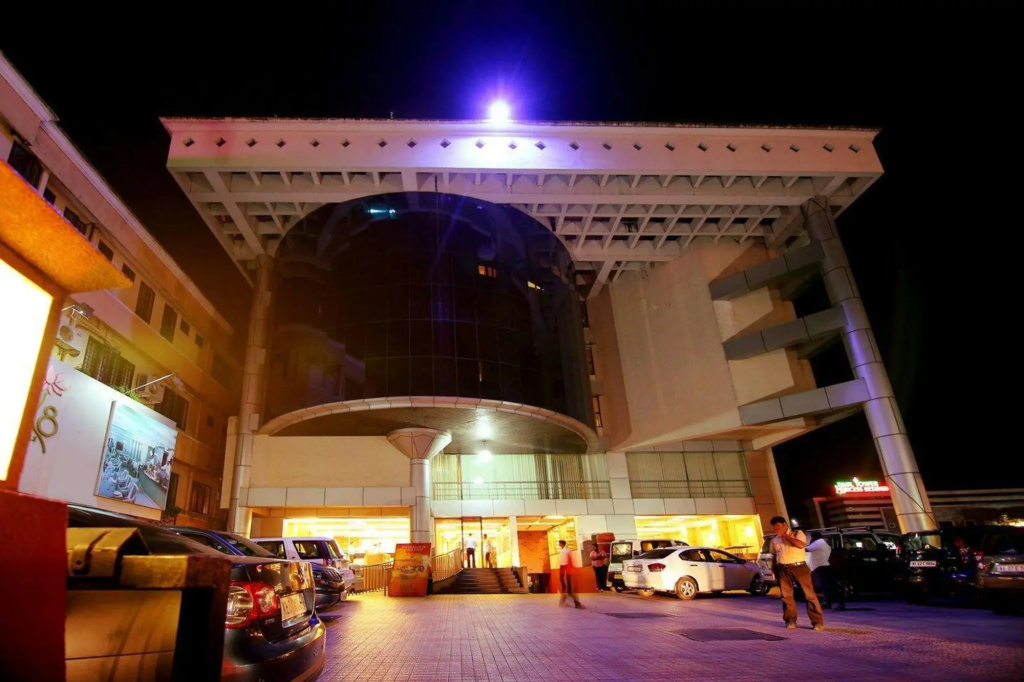 Lotus8 A'part Hotels Kochi Airport