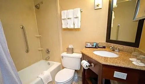 Clarion Hotel and Conference Center - Chambres