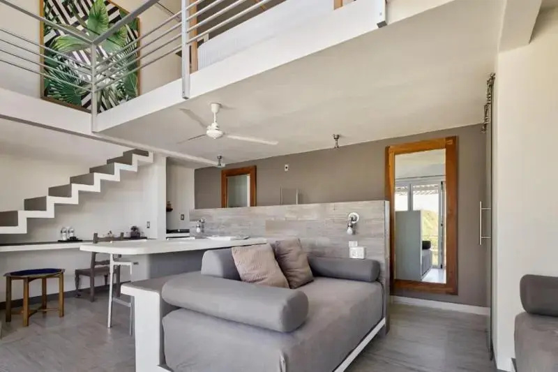 1 Bedroom Suite with balcony