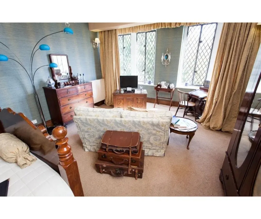Standard Double room (full double bed)