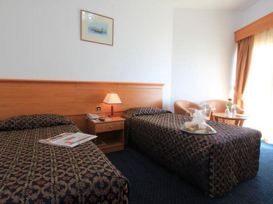 Beach Hotel Sharjah