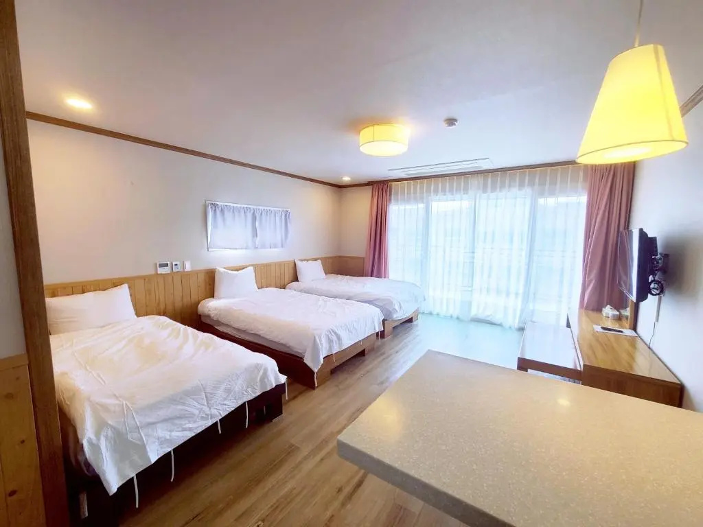 Deluxe Triple room