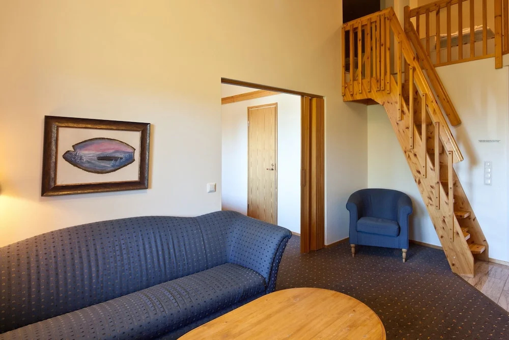 1 Bedroom Suite with mountain view