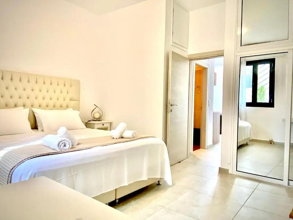 Alkestis Studios - Chambres