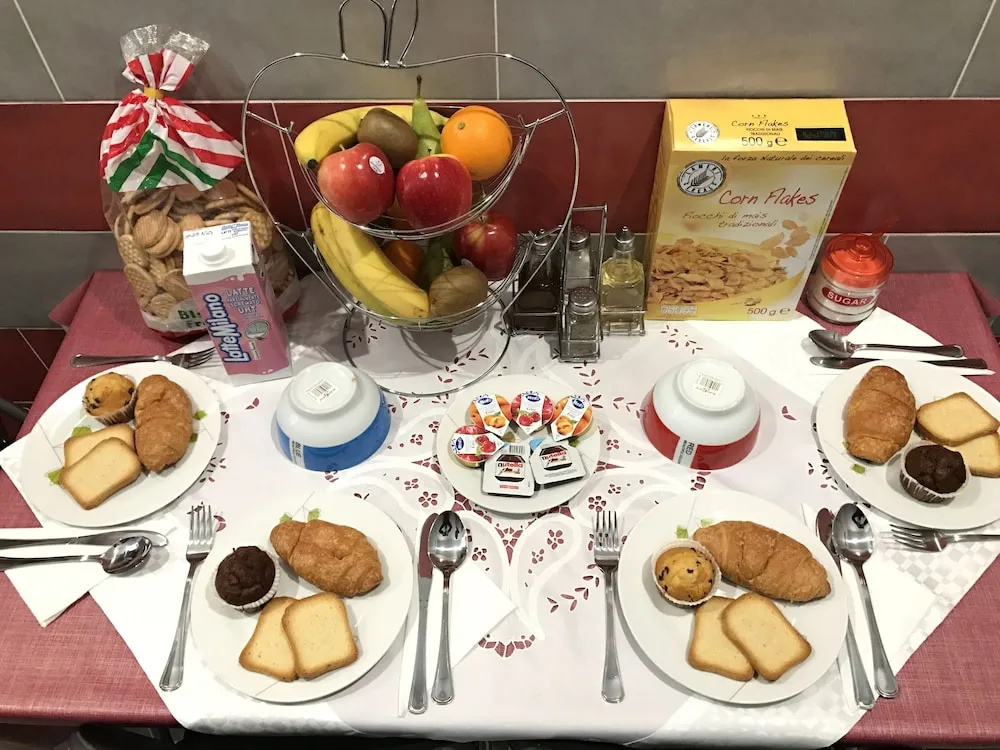 Food & Beverage