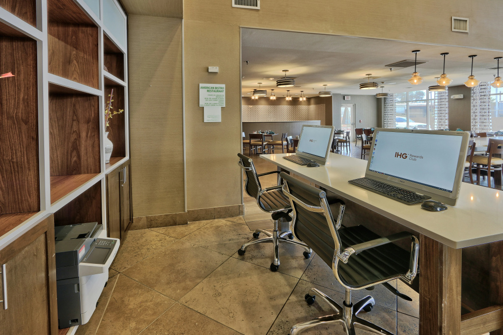 Holiday Inn & Suites Albuquerque-North I-25 by IHG - Général