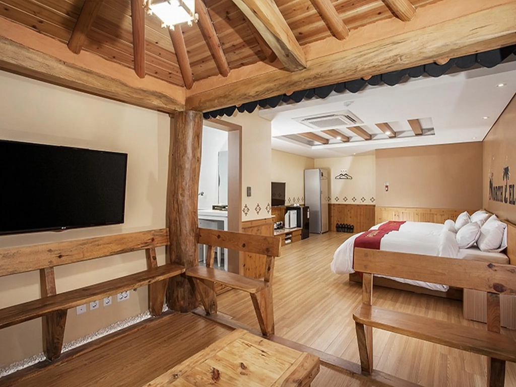 Quadruple Suite