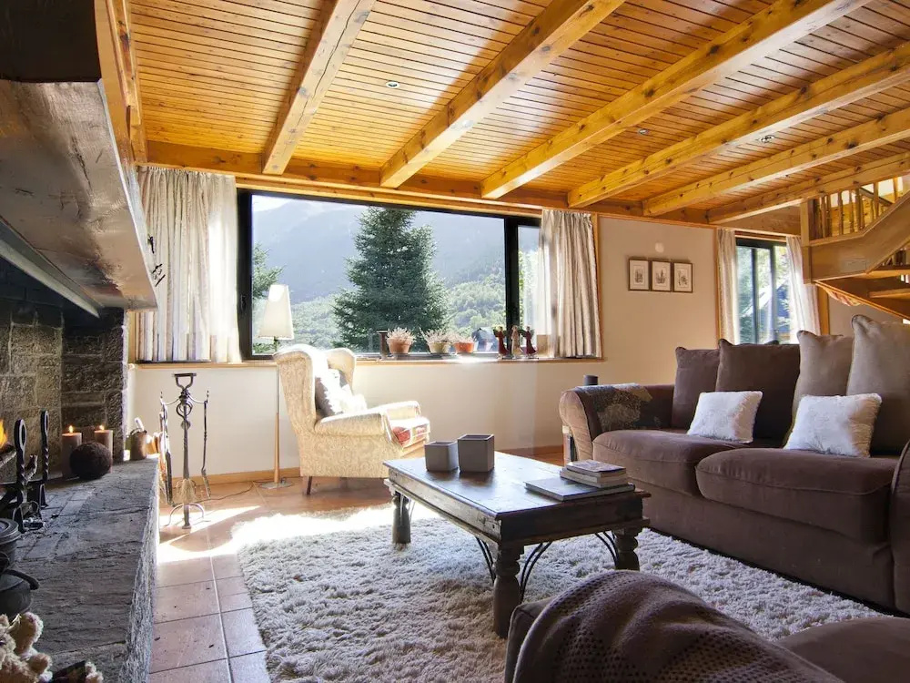 Modern Mansion in Vielha with Sauna & Hot Tub