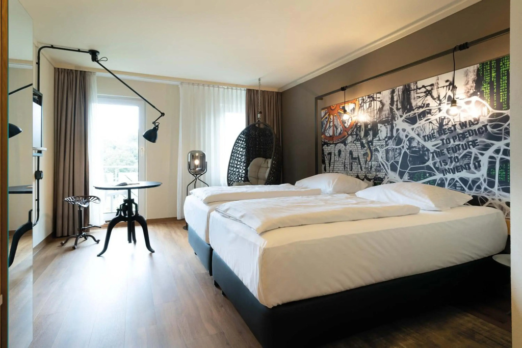 Hotel photo 12