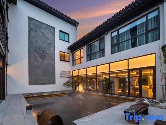 Suzhou Taohuawu Beisita Manting Garden Hotel