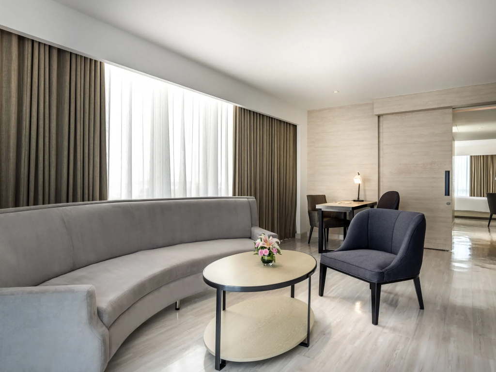 Novotel Phuket City Phokeethra Hotel — фото 5