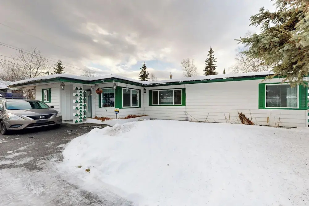 4BR Dog-friendly Home & Close to Mountains