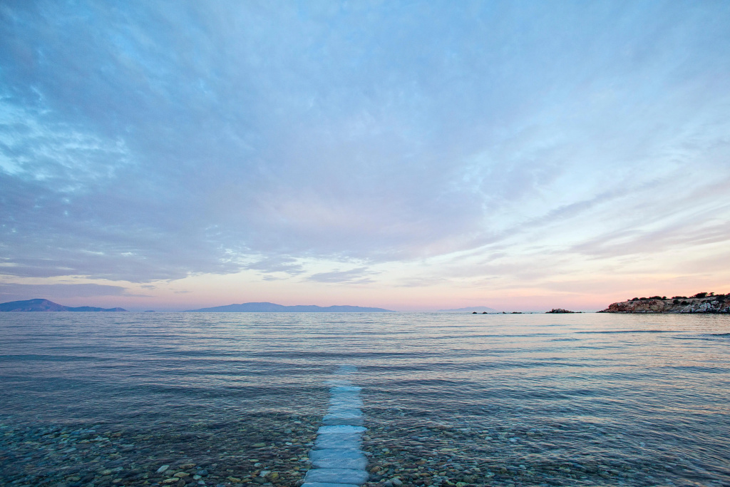 Beach & Waterfront
