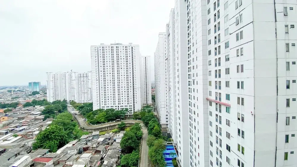 Modern Look 2Br Apartment At Springhill Terrace Residence