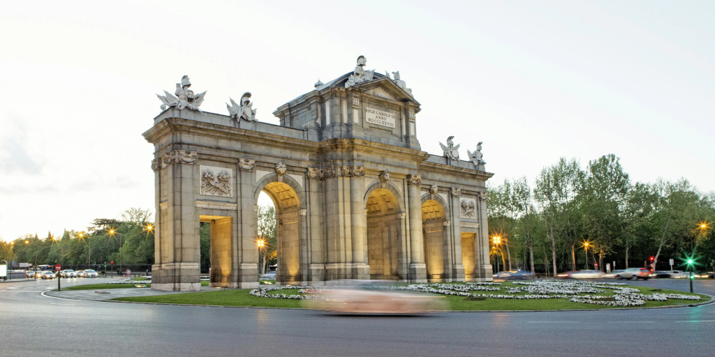 Hospes Puerta de Alcalá, a Member of Design Hotels