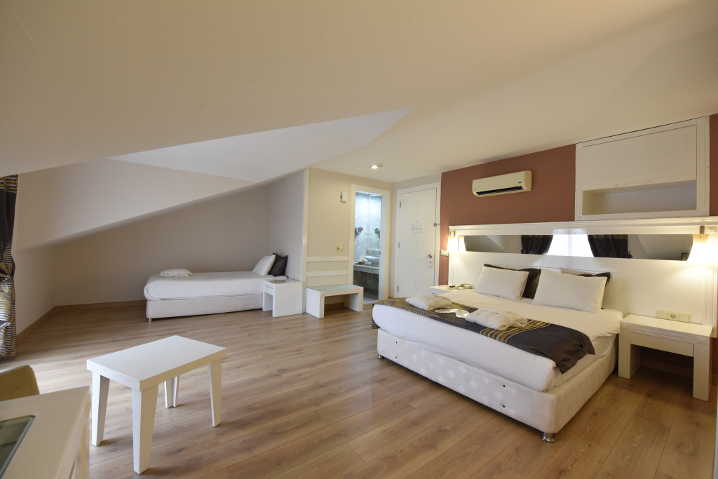 Tripolis Hotel — 3