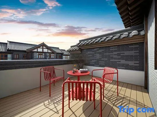 The Zhao Hua Tai Inn