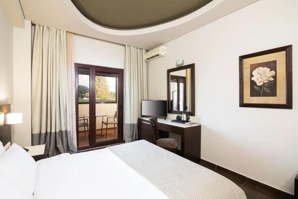 Economy Double room (full double bed)