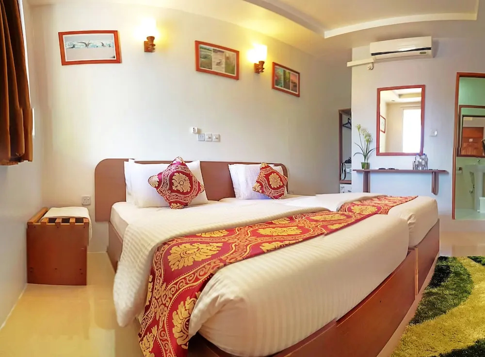 Casadana Thulusdhoo