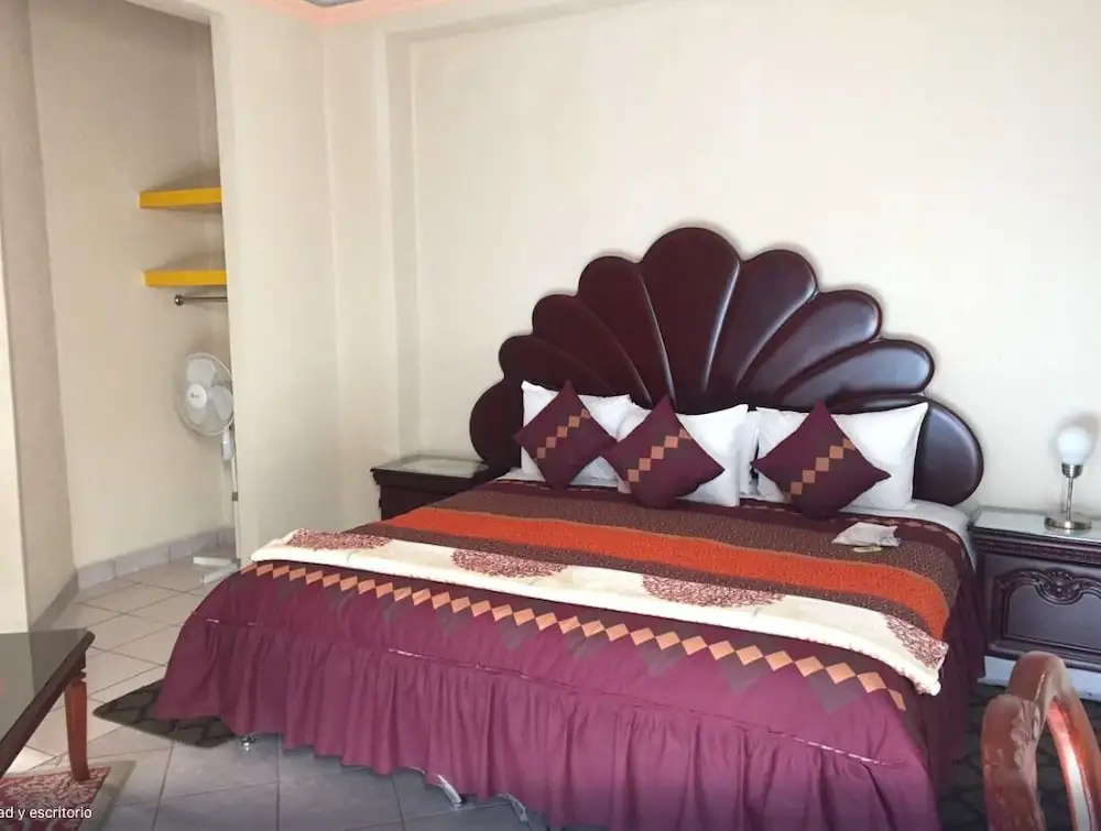 Comfort room