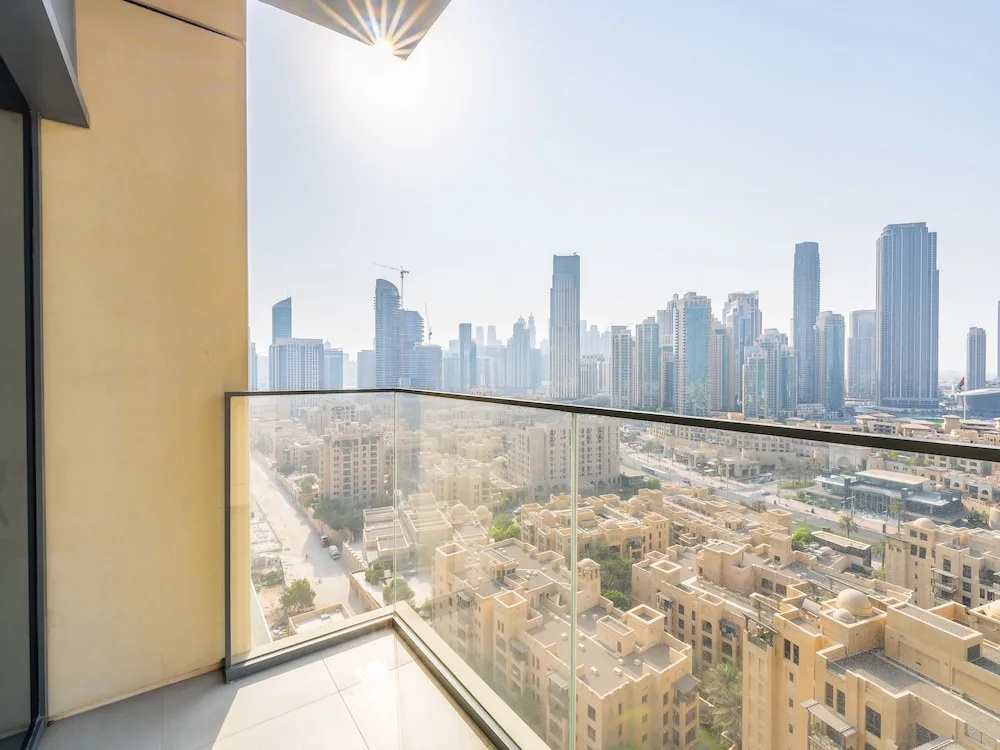 Eloquent Upscale with Breathtaking Burj