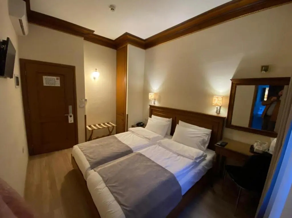 Economy Double room (twin beds)