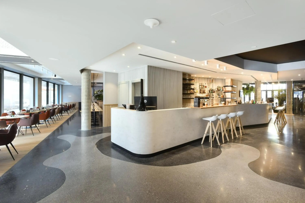 Martin's Louvain-la-Neuve - фото 24