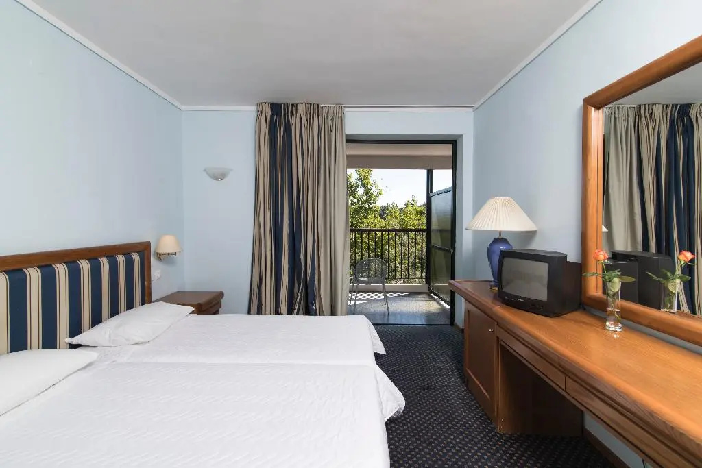 Sun Beach Agia Triada — Агия-Тріада, Греція мініатюра 49