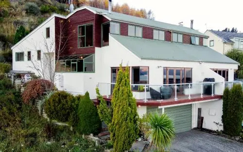 Queenstown Hill Haven