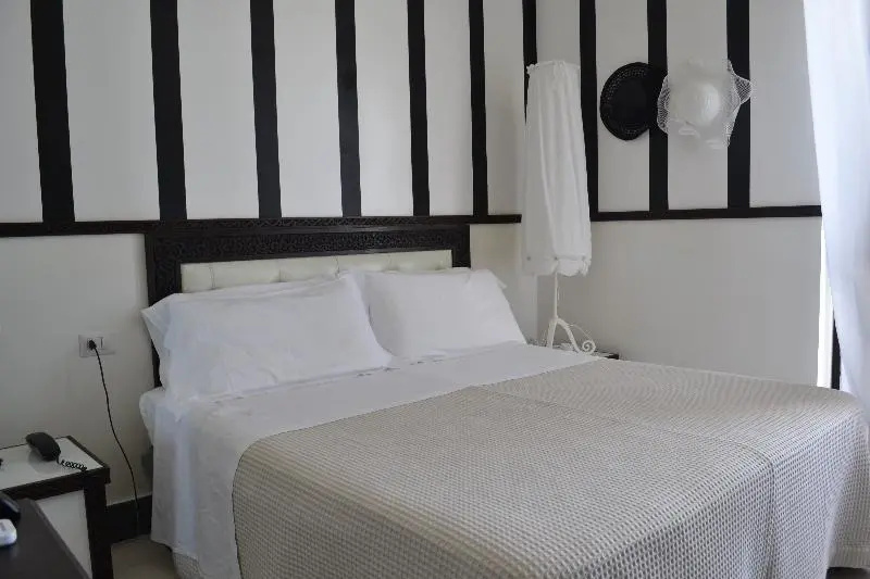 La Casa e il Mare Hotel - Chambres