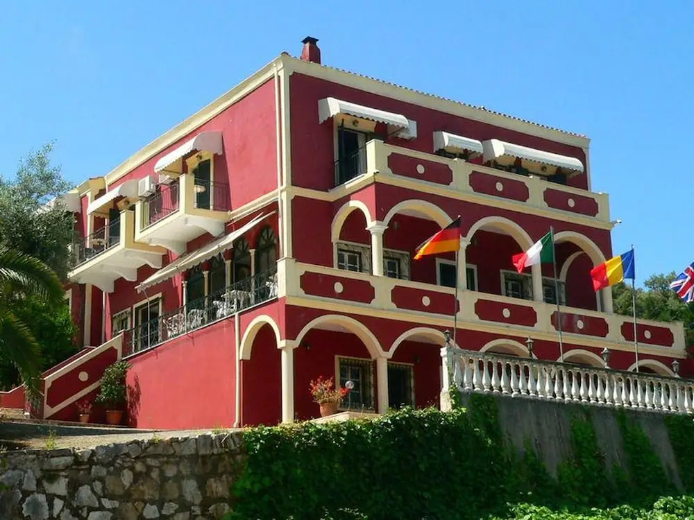 Apraos Bay Hotel In Kalamaki Beach