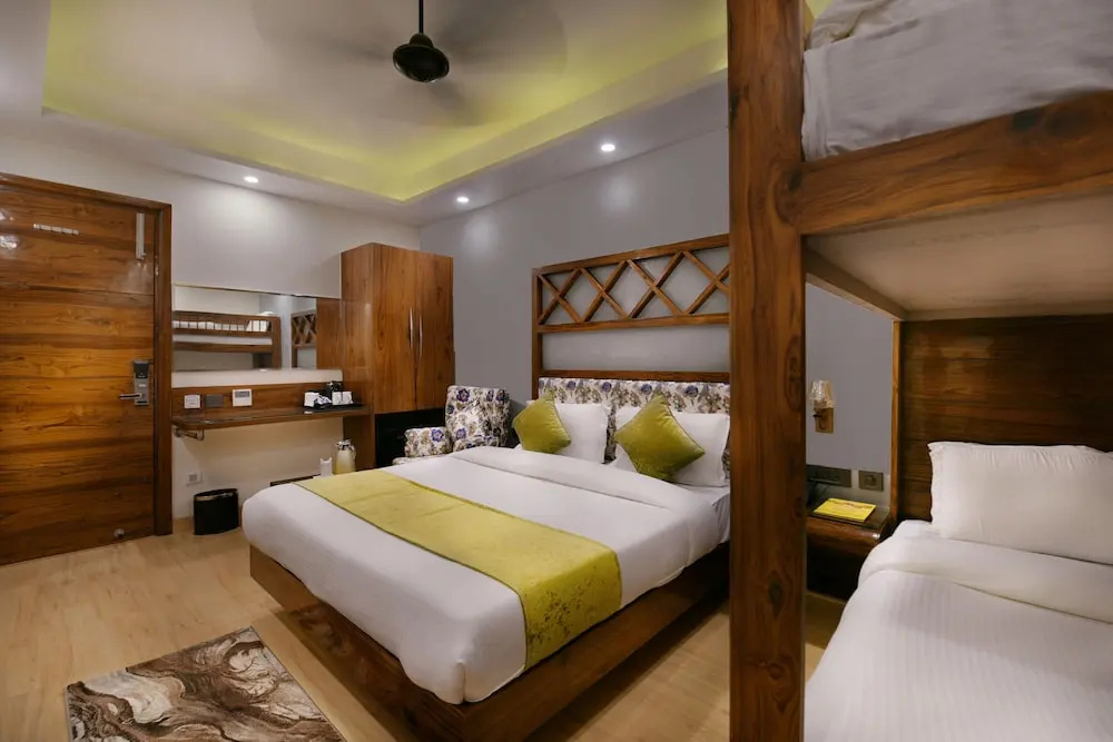 Bedroom
