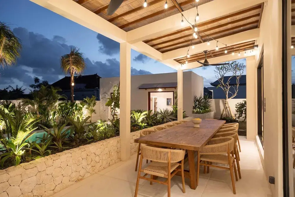 Rumah Tiha - Launch Promo Luxury 6BR Villa in Pererenan Canggu