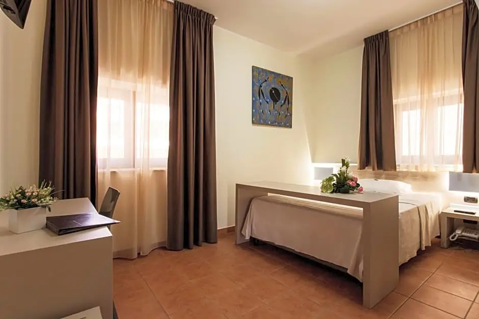 Economy room