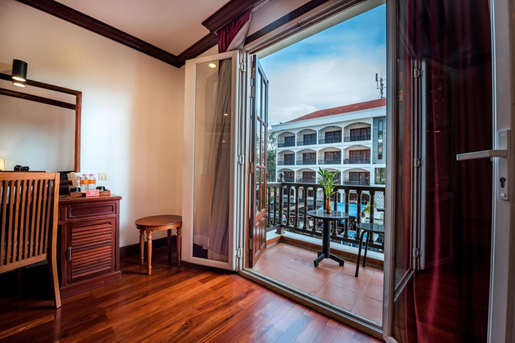 The Suite By Royal Crown Hotel - Général
