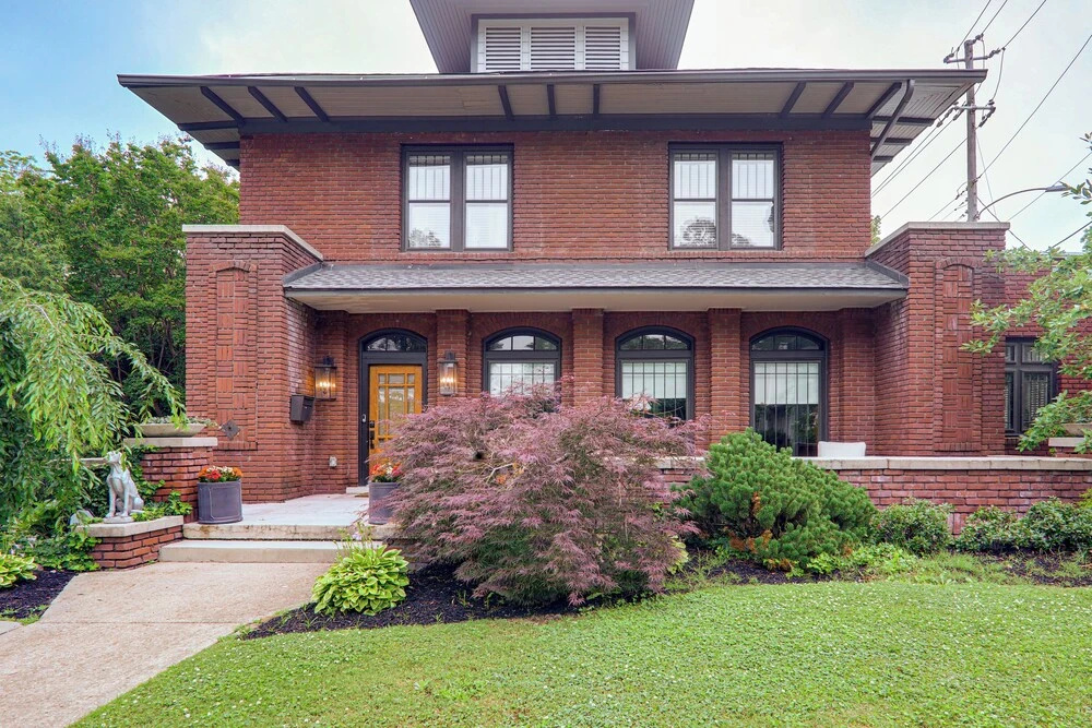 Midtown Jackson - 1900 Brick Craftsman Home