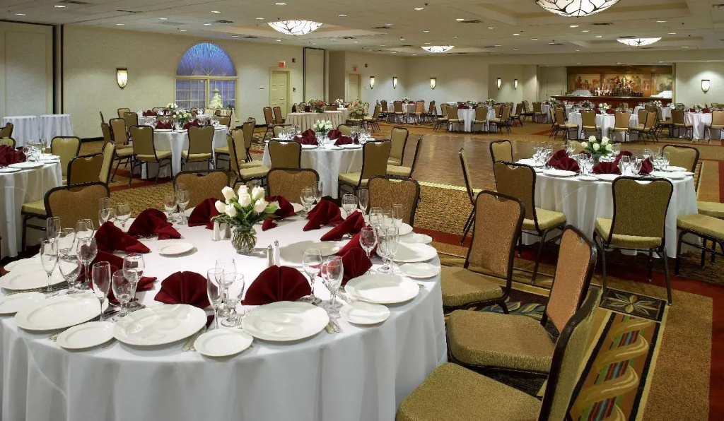 Clinton Inn Hotel & Event Center - Général