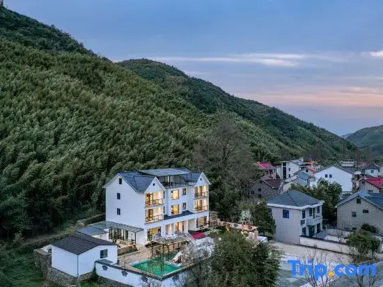 Qushanye · Moganshan Family Stream Tracing Wenquan Vacation Boutique Stay (Yulinba Branch)