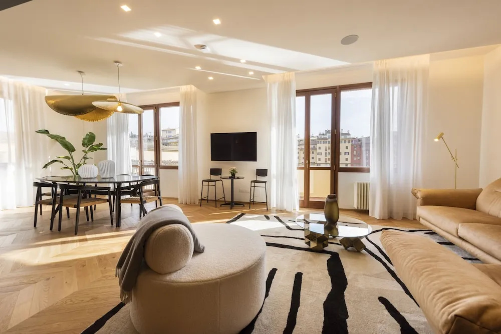 Luxury Apartment