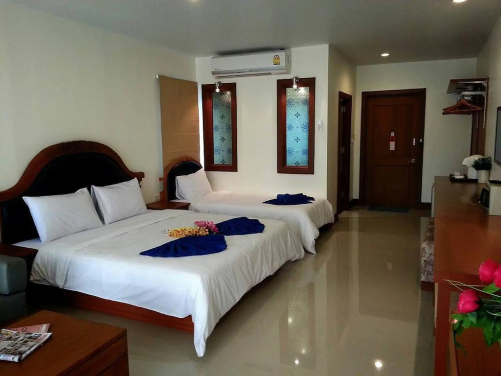 Phi Phi Arboreal Resort — 2